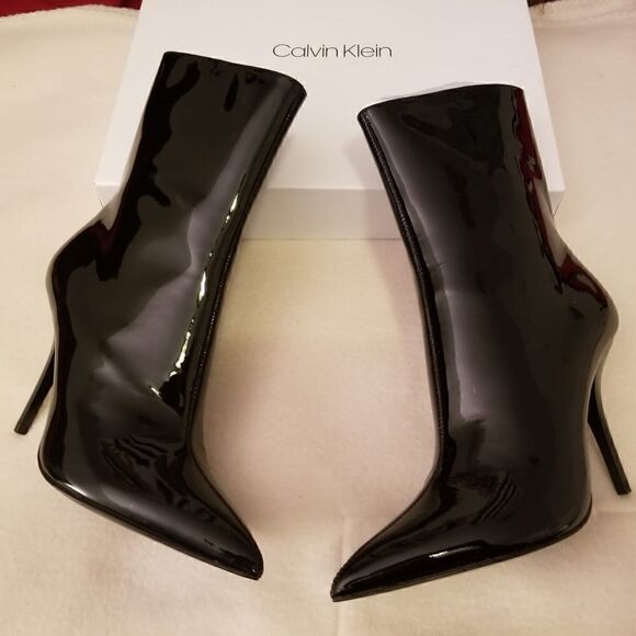 Calvin Klein Mada bootie  - Picture 3 of 8